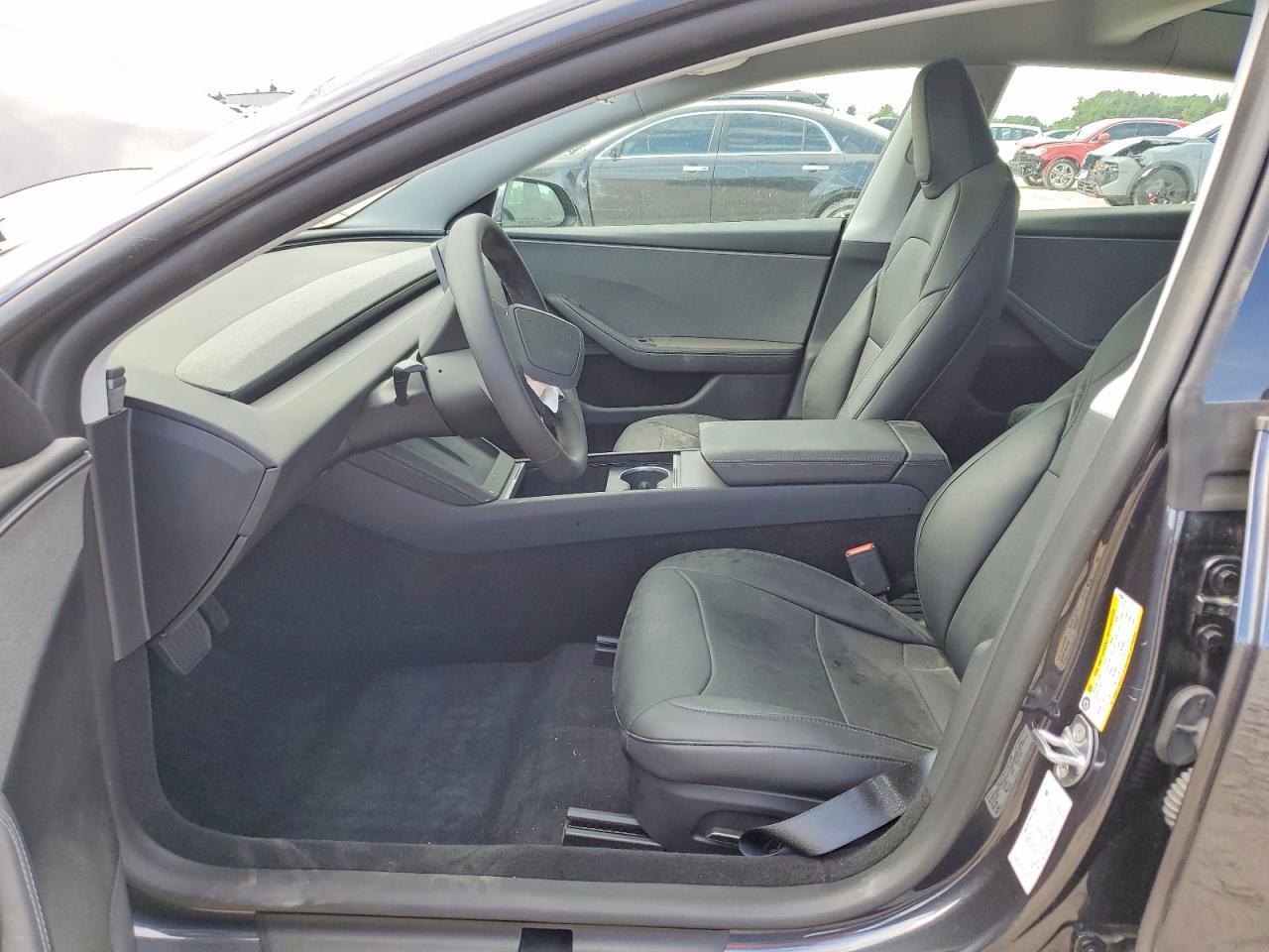 2026 Tesla Model 3 - Image 7