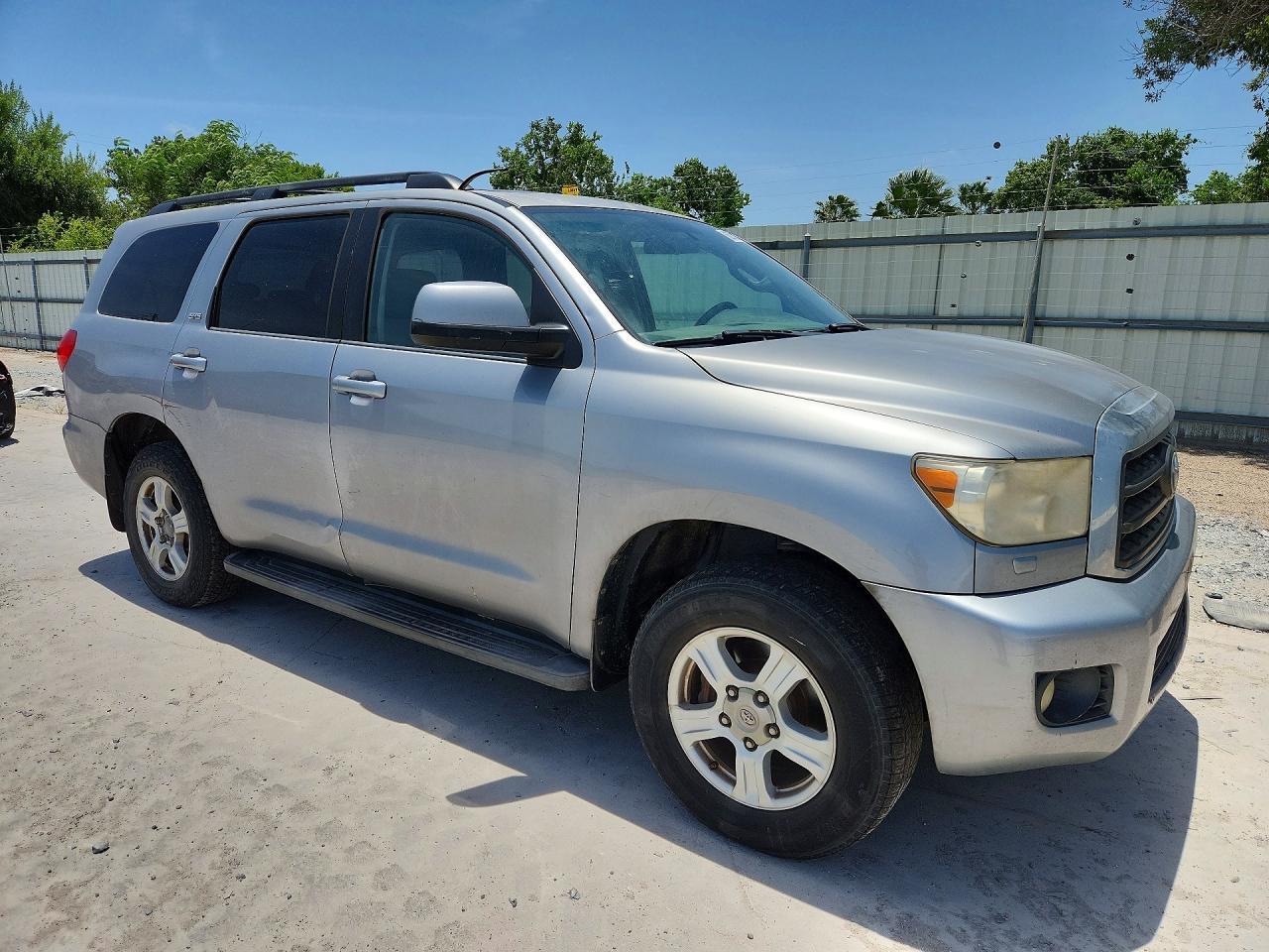 2012 Toyota Sequoia Sr5 - Image 4