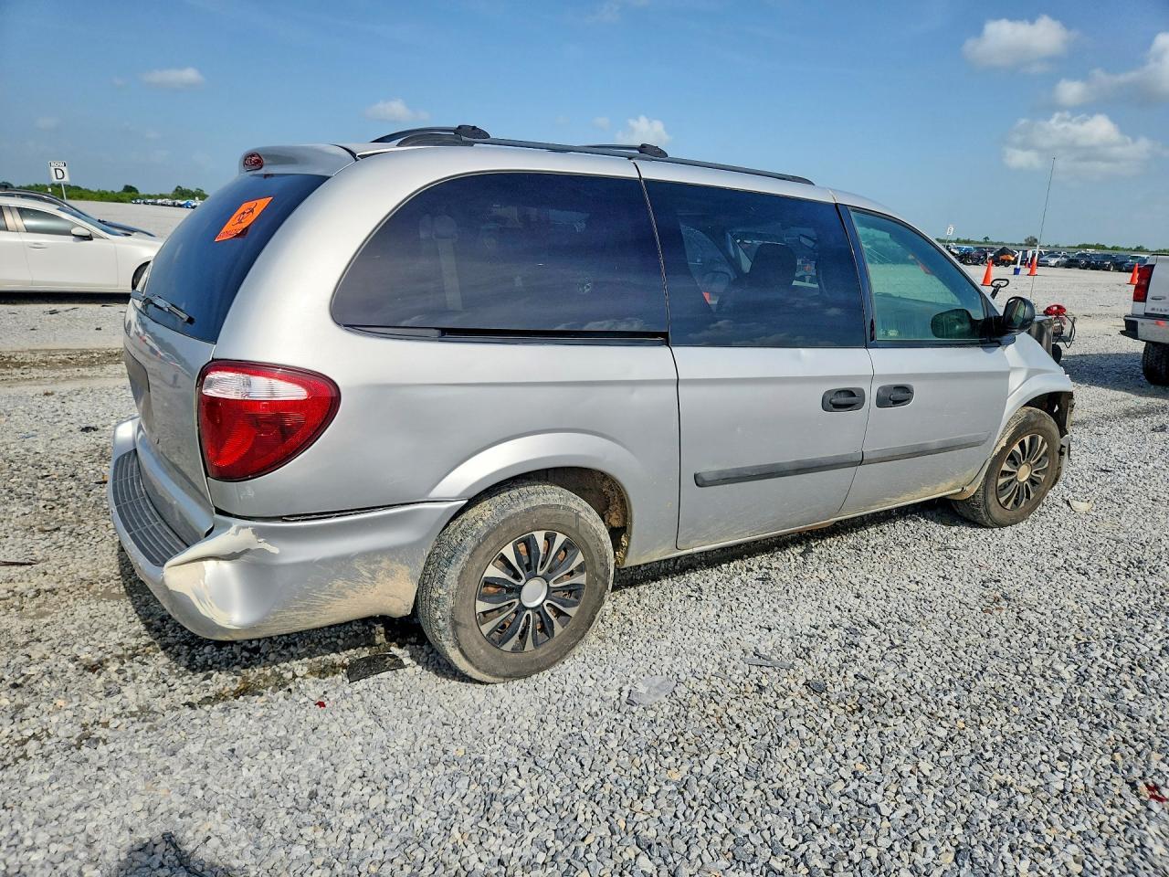 2006 Dodge Grand Caravan Se - Image 3