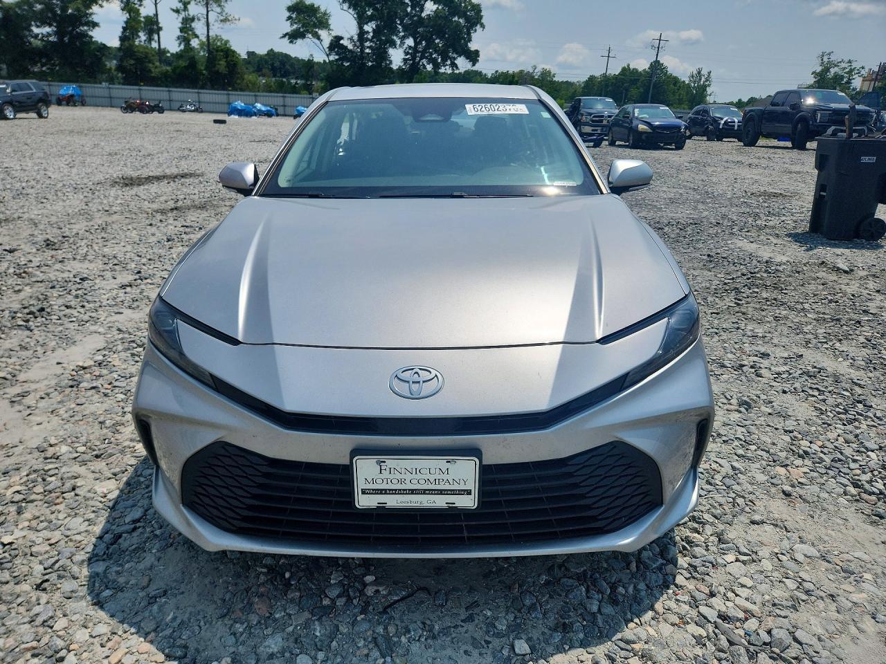 2025 Toyota Camry Le - Фото 5
