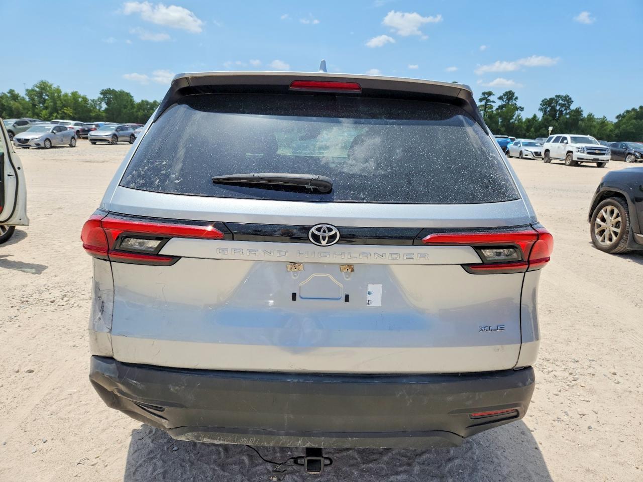 2024 Toyota Grand Highlander Xle - Фото 6