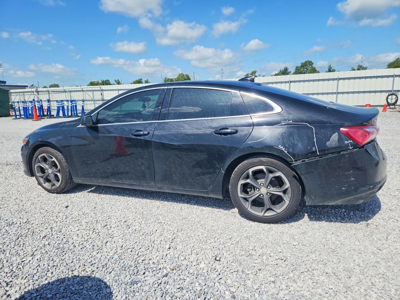 2021 Chevrolet Malibu Lt - Фото 2