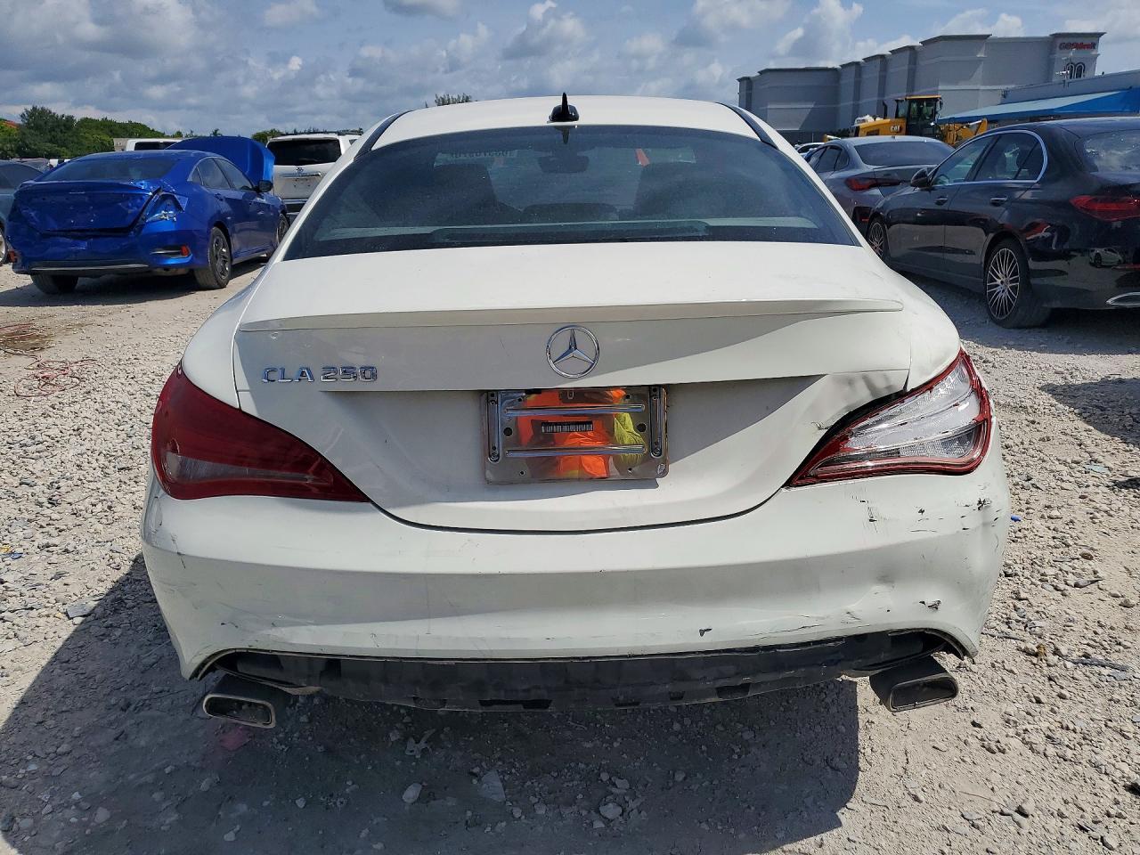 2014 Mercedes-Benz Cla 250 - Фото 6