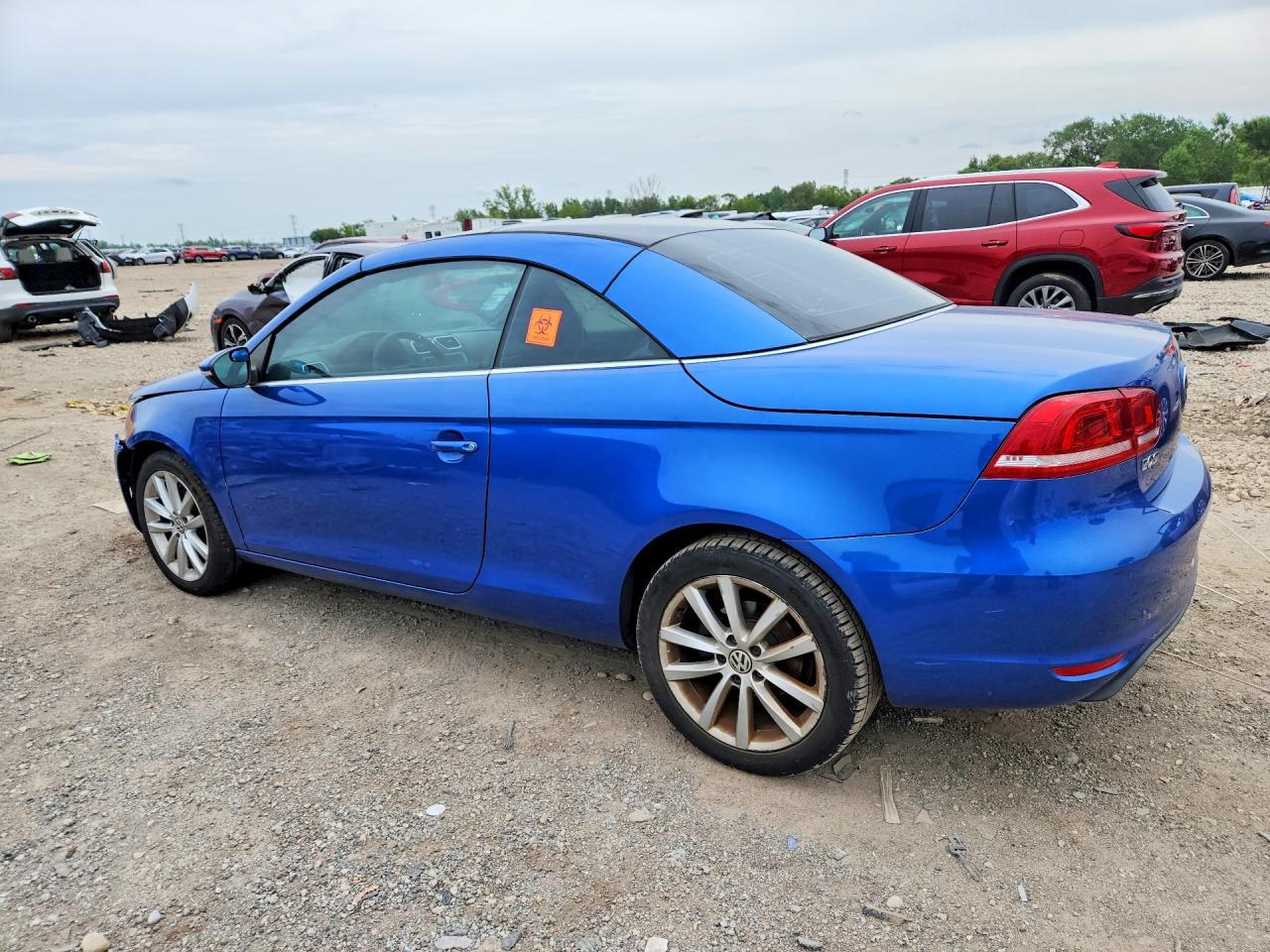 2012 Volkswagen Eos Komfort - Image 2