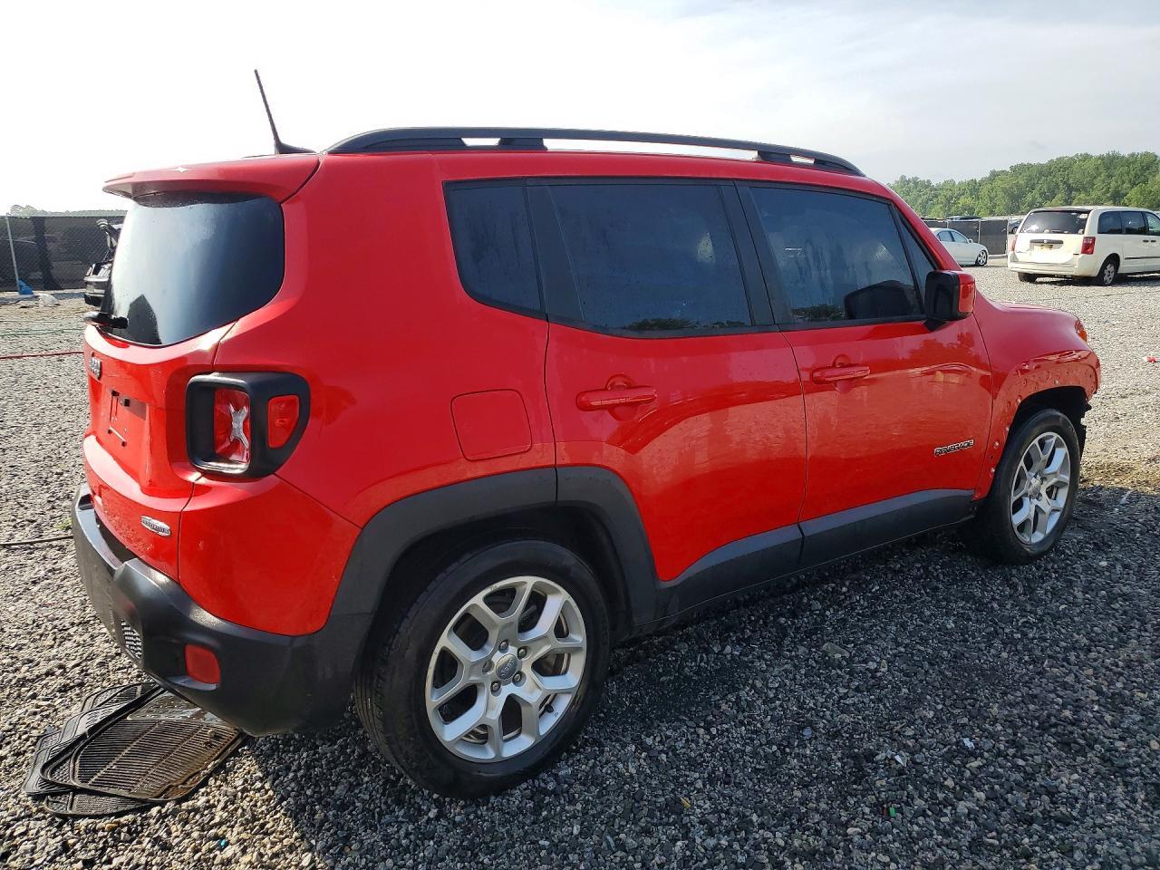 2018 Jeep Renegade Latitude - Фото 3