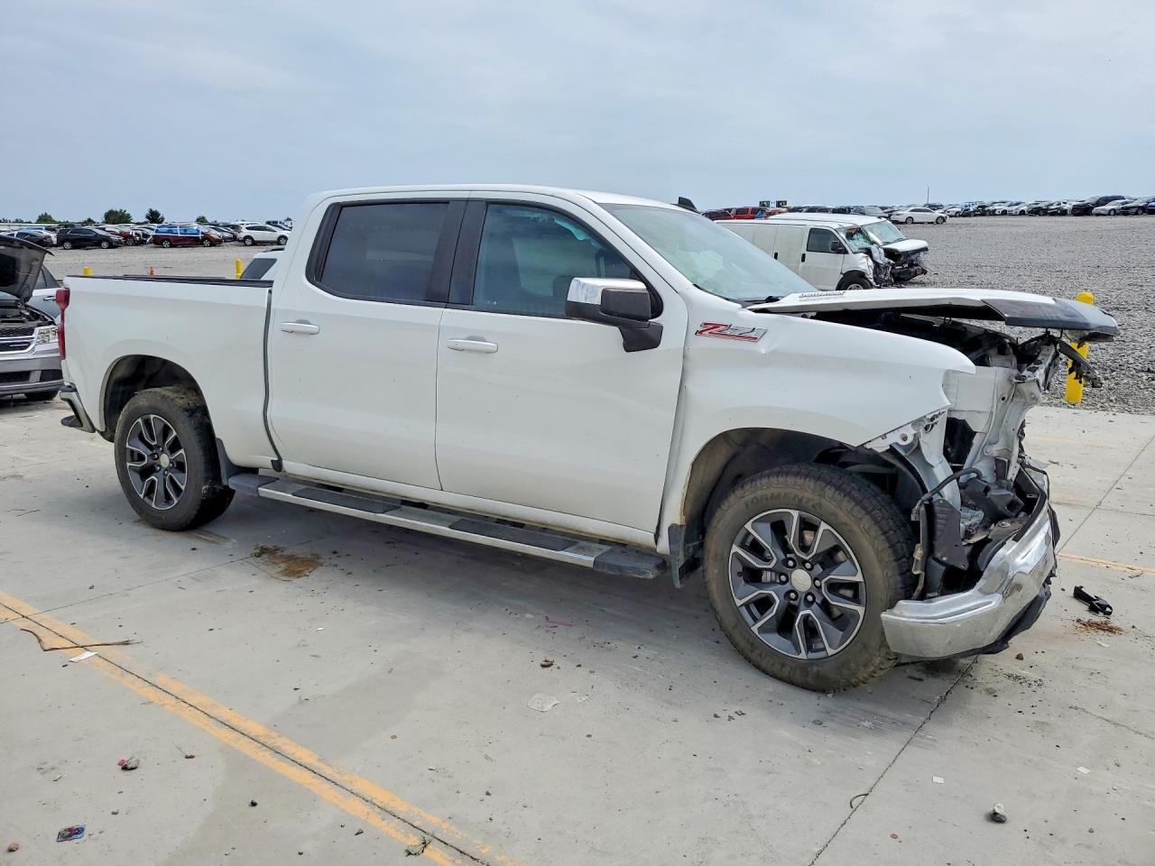 2022 Chevrolet Silverado K1500 Lt - Фото 4
