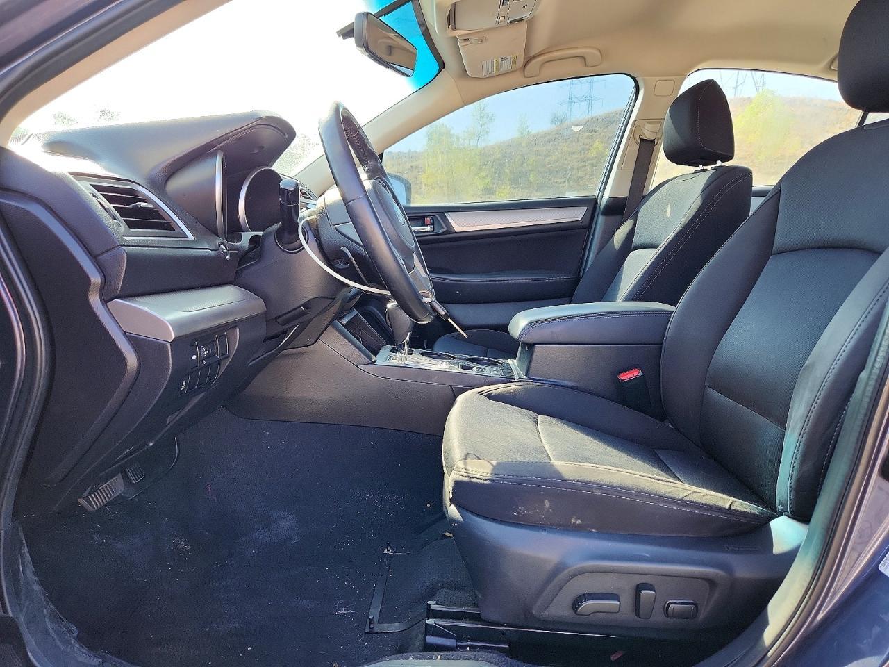 2017 Subaru Legacy - Фото 7