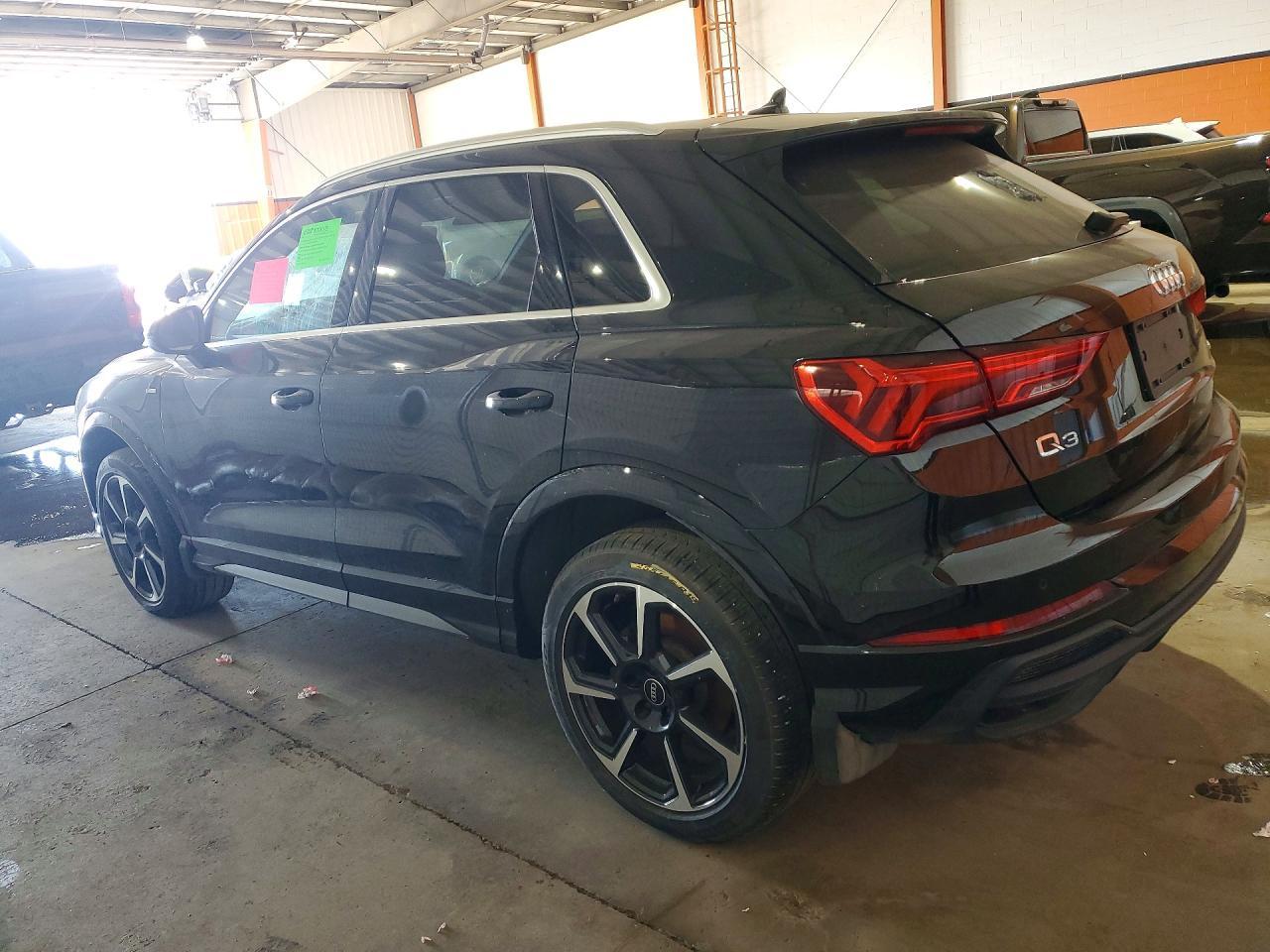 2023 Audi Q3 Premium Plus S Line 45 - Фото 2