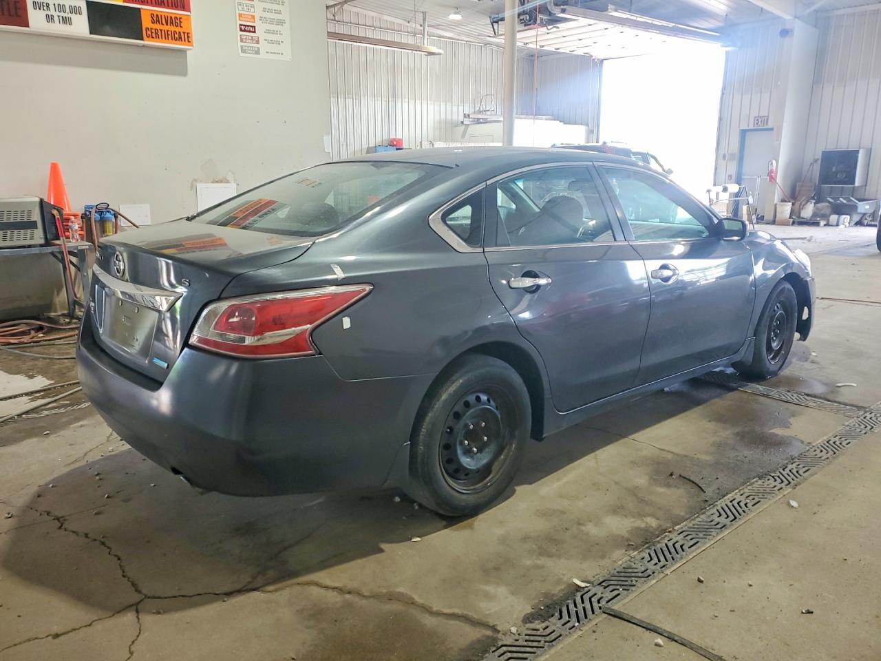 2013 Nissan Altima 2.5 - Фото 3