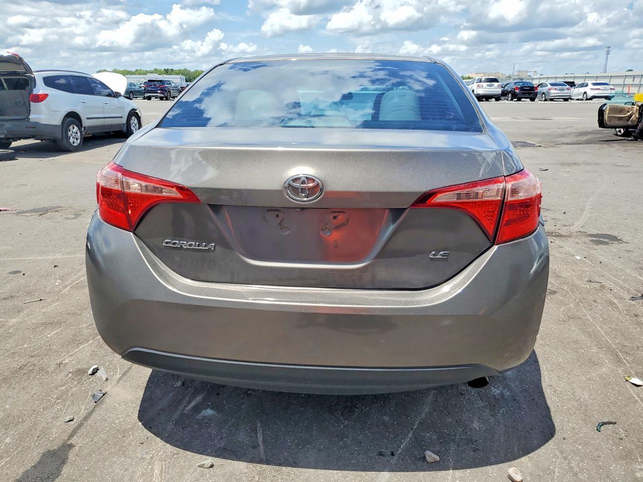 2017 Toyota Corolla Base - Фото 6