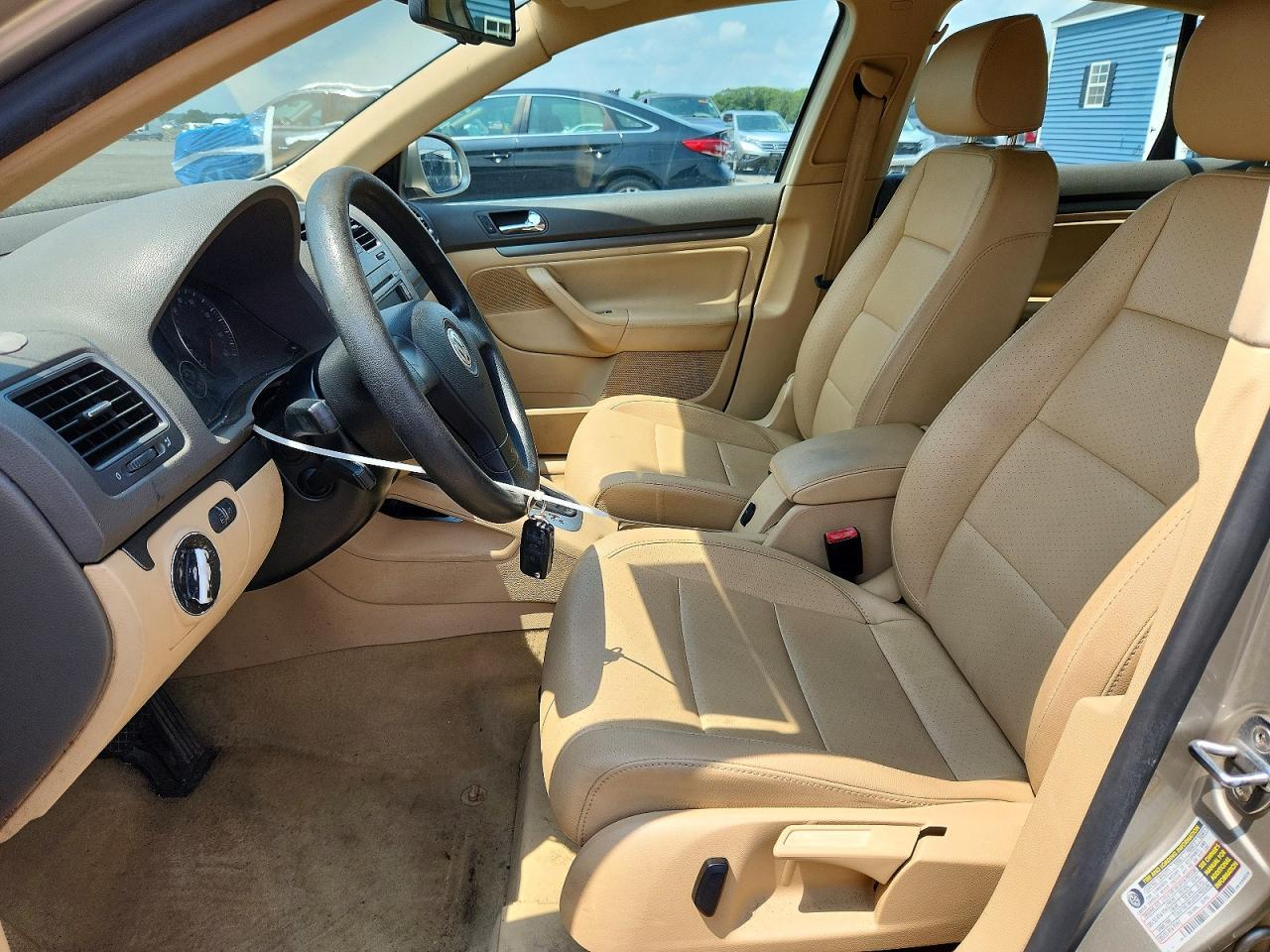 2005 Volkswagen New Jetta 2.5L Option Package 1 - Фото 7