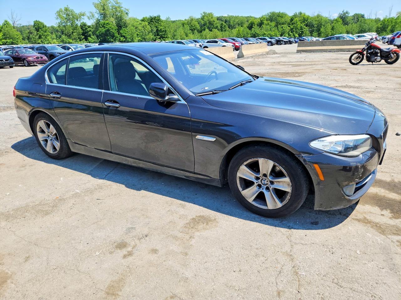 2013 BMW 528 Xi - Image 4