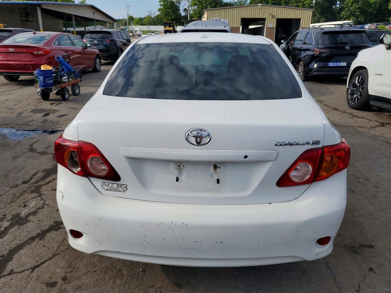2010 Toyota Corolla Le - Фото 6