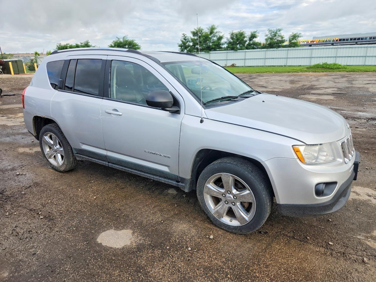 2011 Jeep Compass Limited - Фото 4