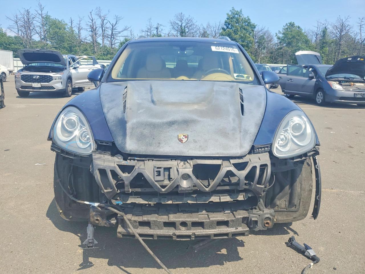 2013 Porsche Cayenne S - Image 5