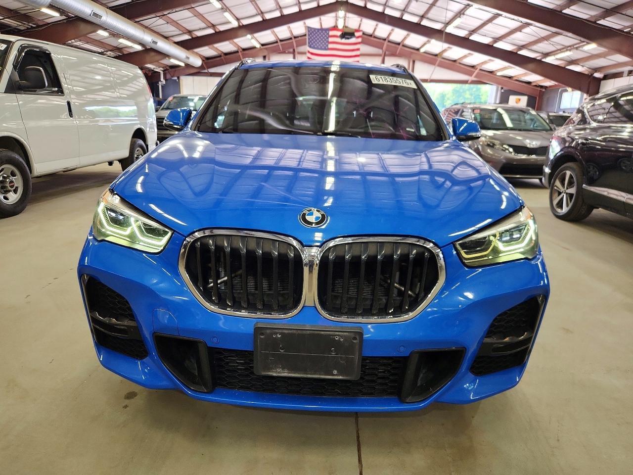 2021 BMW X1 xDrive28I - Фото 5