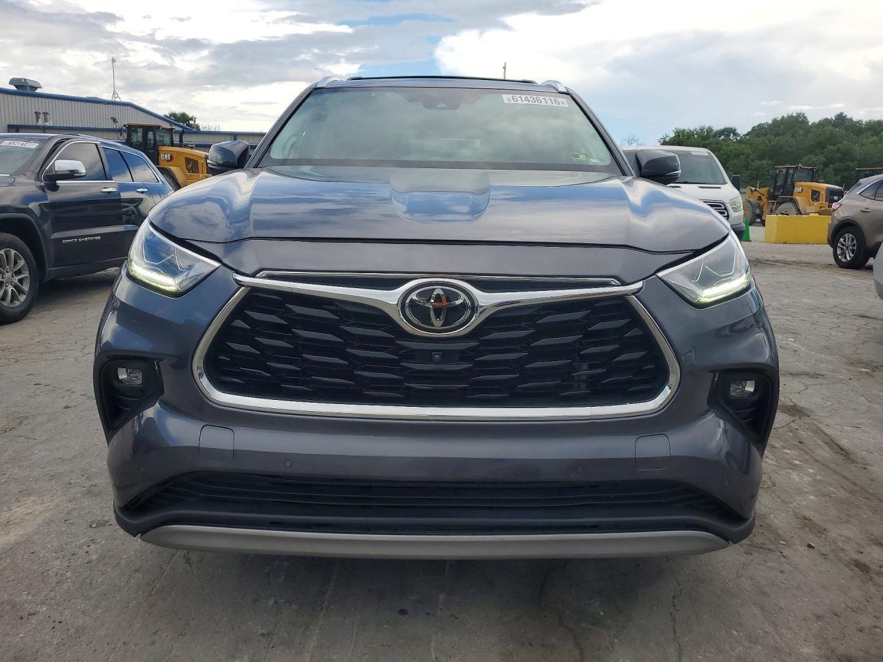 2024 Toyota Highlander Platinum - Фото 5