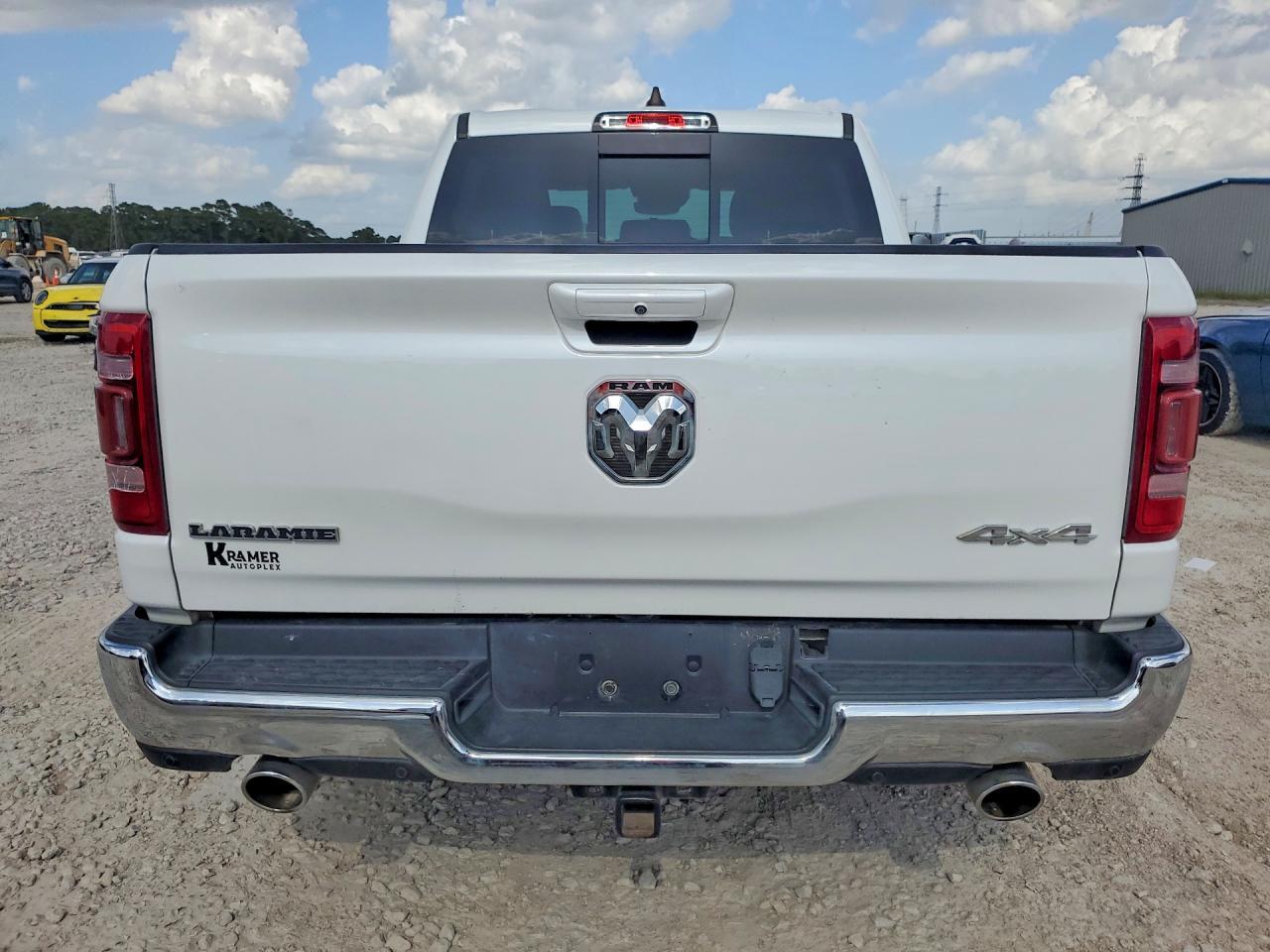 2024 Ram 1500 Laramie - Фото 6