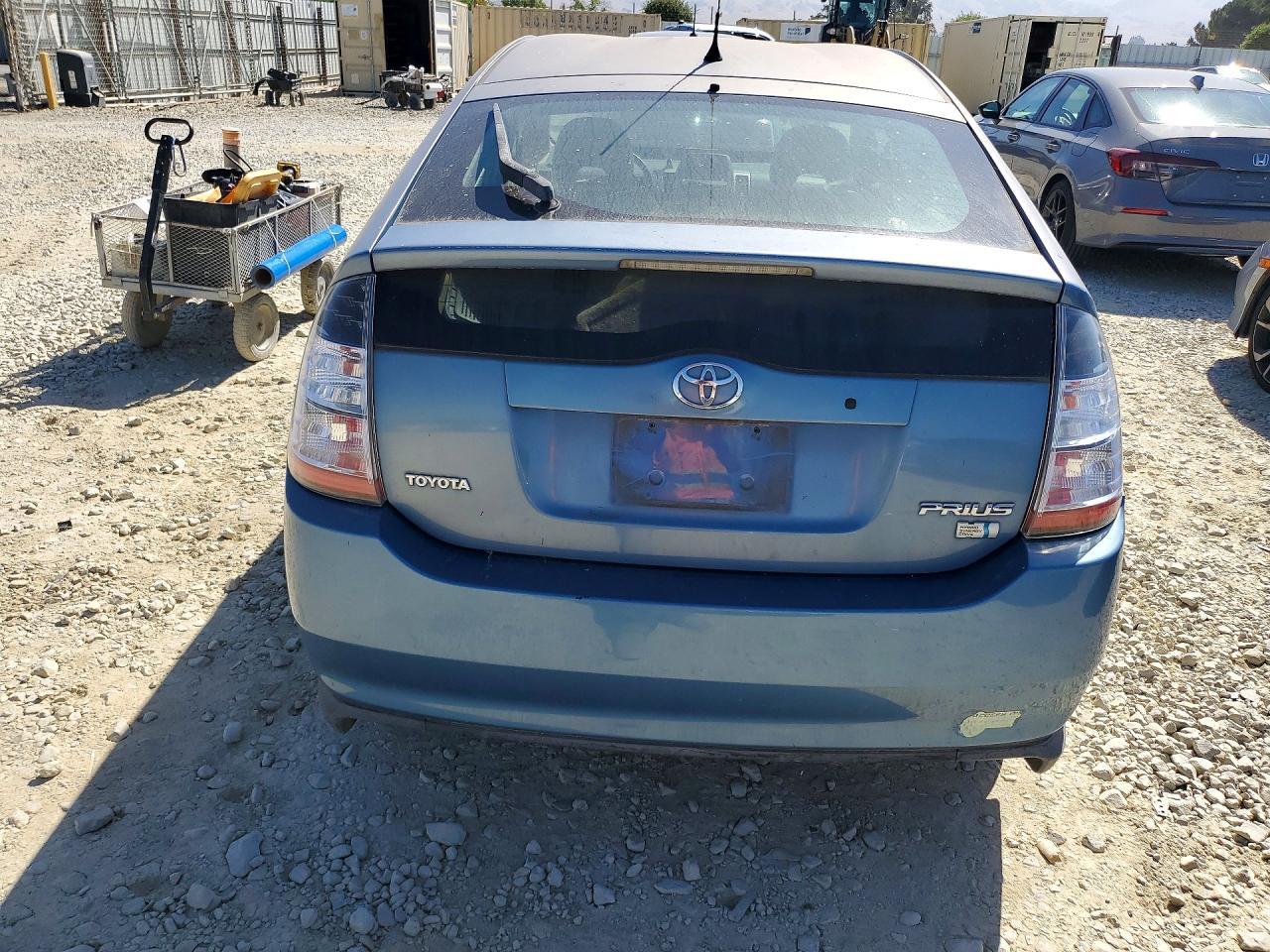 2005 Toyota Prius Base - Фото 6