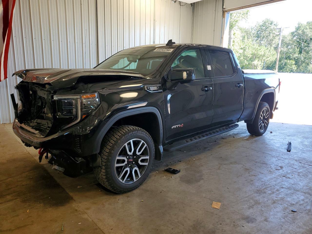 2023 GMC Sierra K1500 At4
