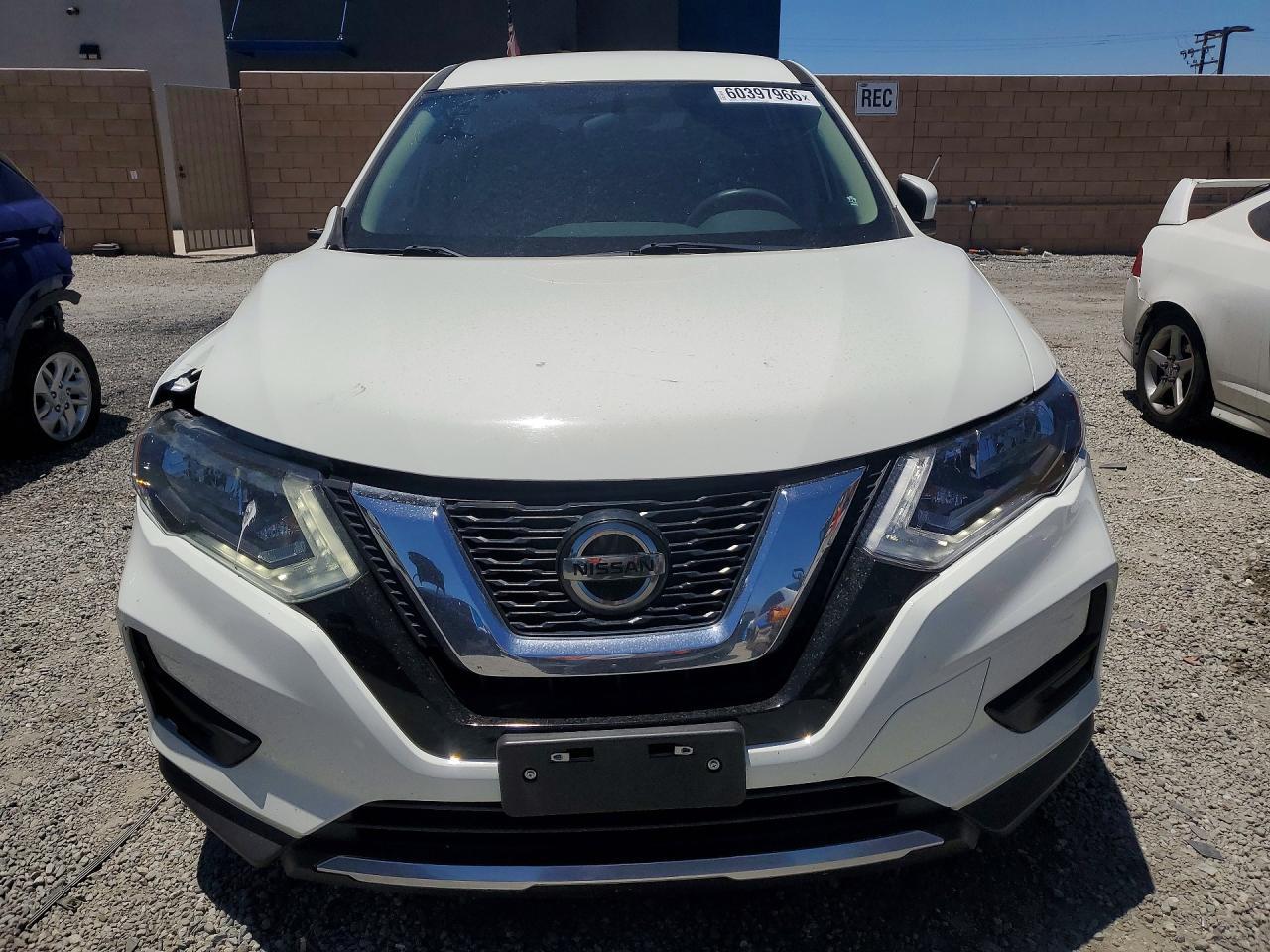 2018 Nissan Rogue S - Фото 5