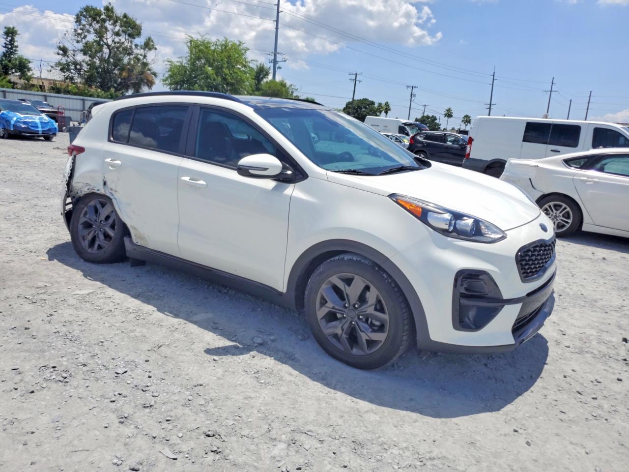 2022 Kia Sportage S - Image 4