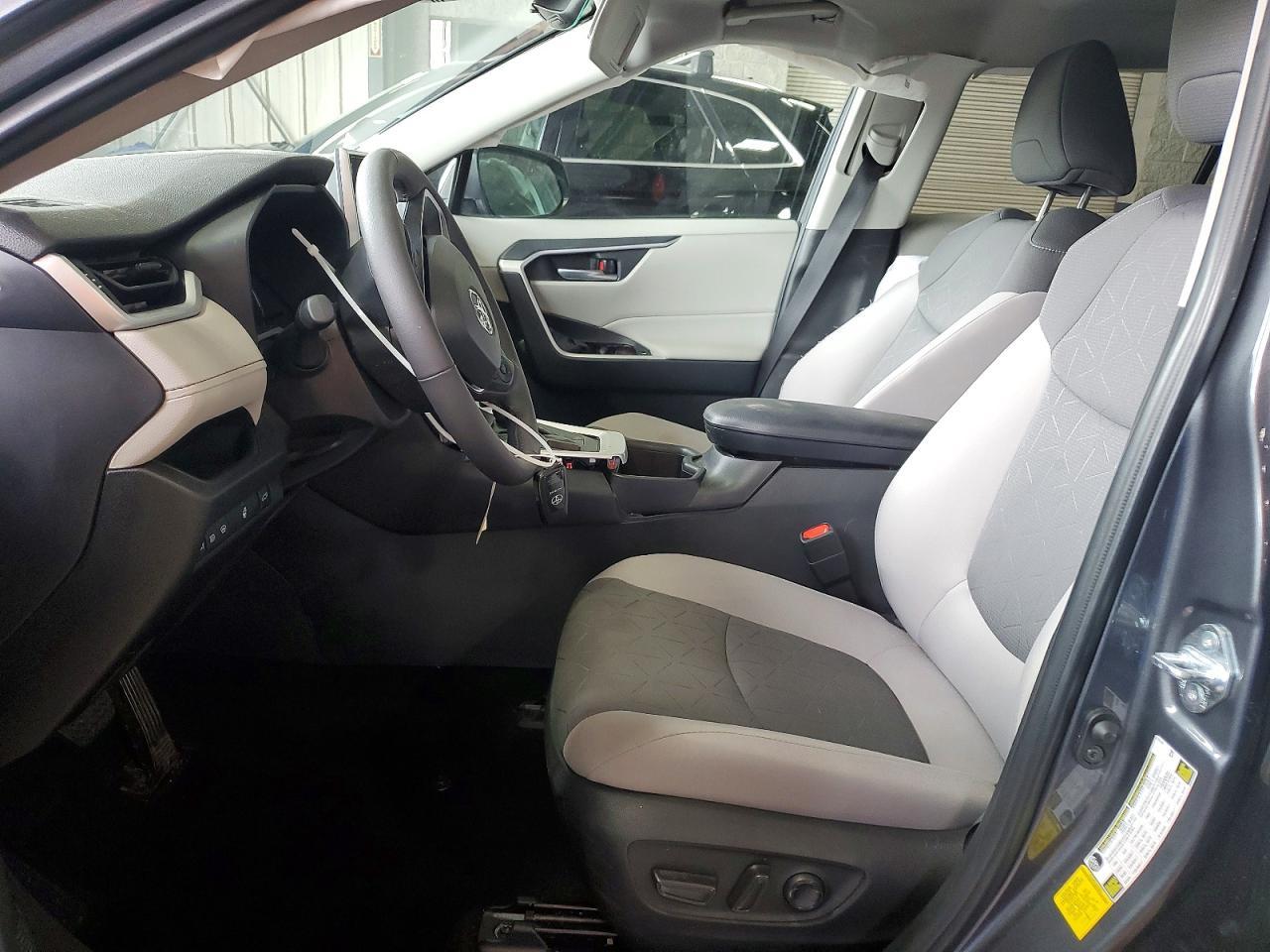 2025 Toyota Rav4 Xle - Фото 7