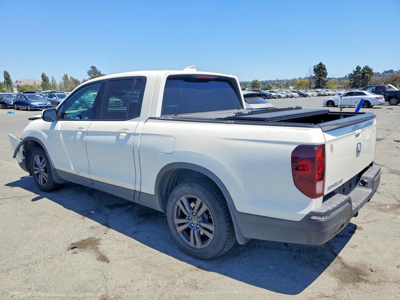 2019 Honda Ridgeline Sport - Фото 2