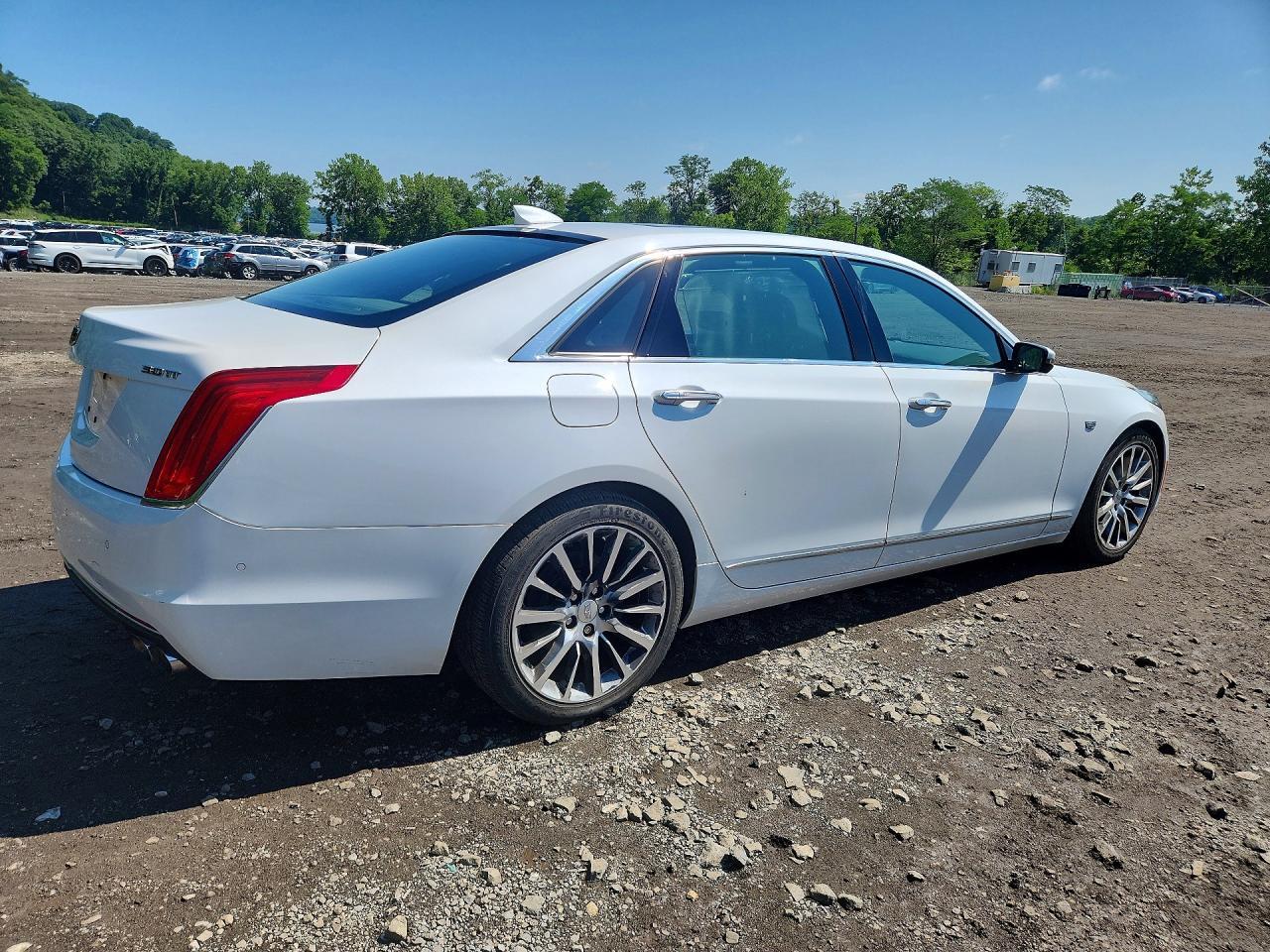 2016 Cadillac Ct6 Premium - Image 3