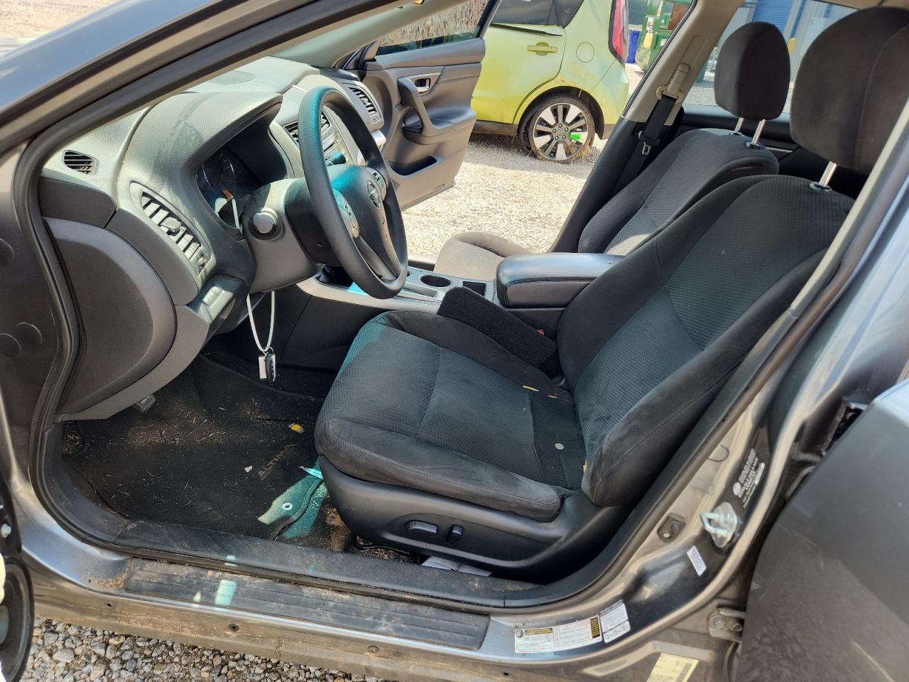 2015 Nissan Altima 2.5 S - Фото 7