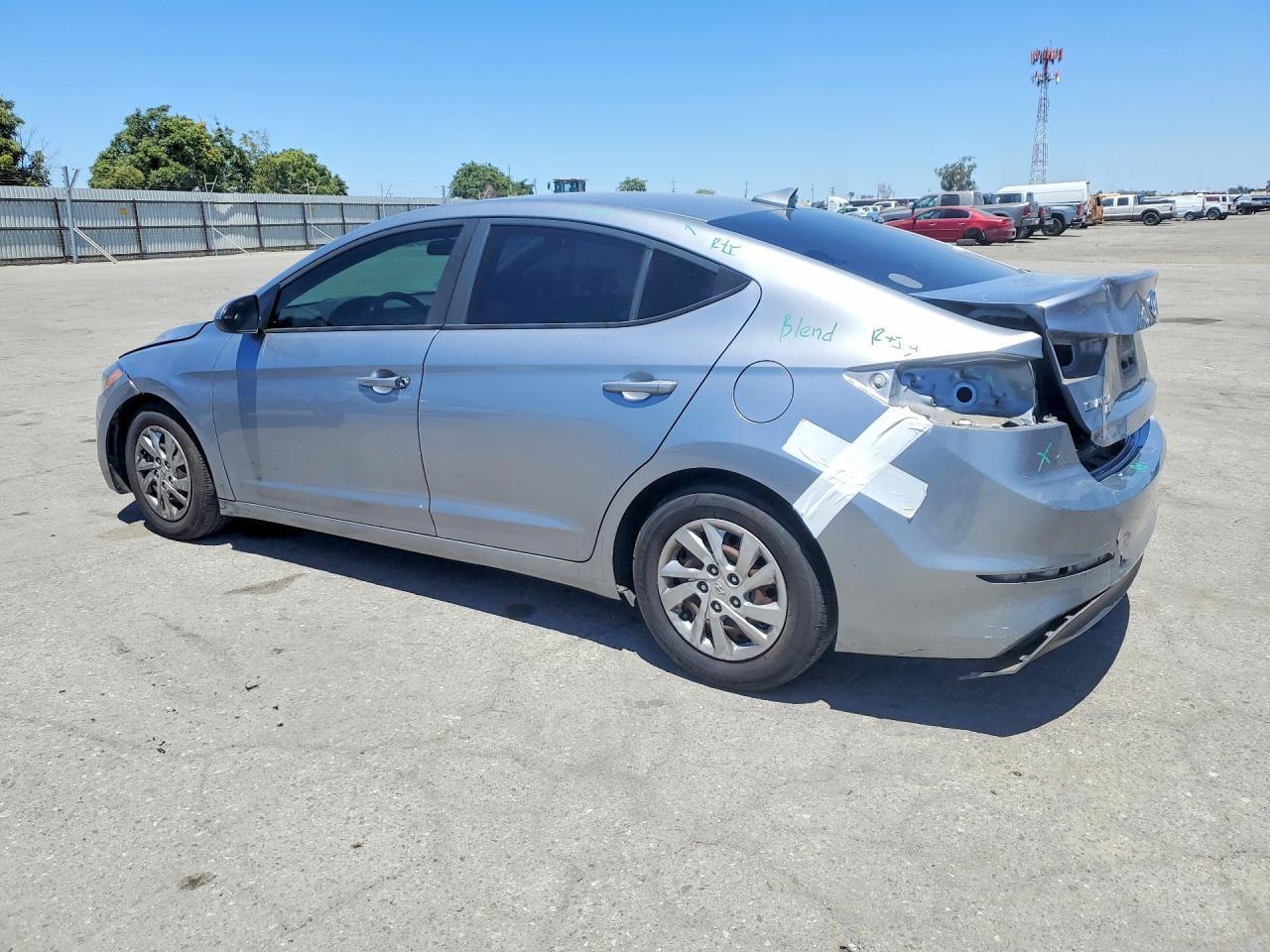 2017 Hyundai Elantra Se - Фото 2