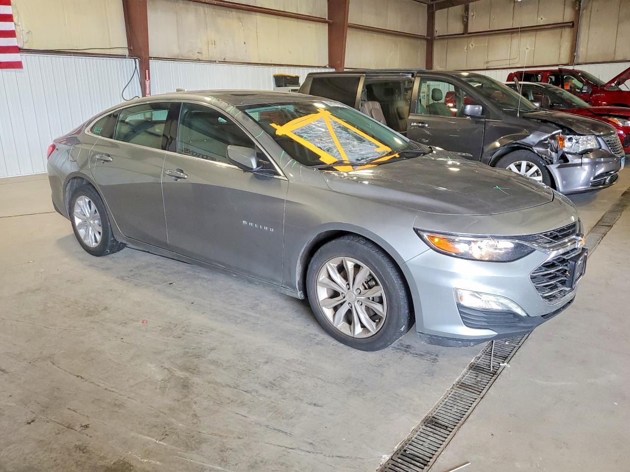 2023 Chevrolet Malibu Lt - Image 4
