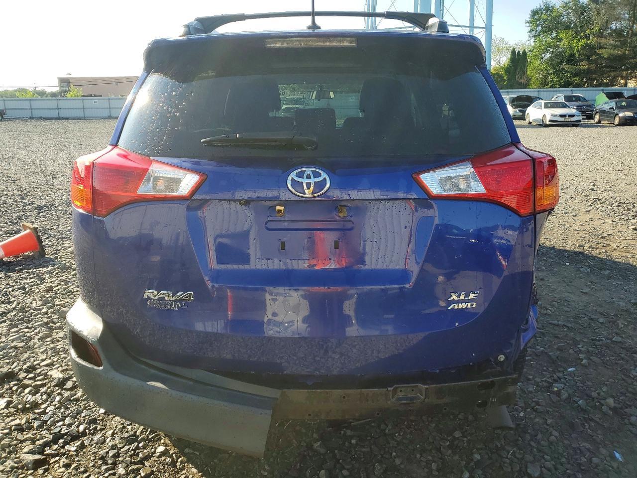 2015 Toyota Rav4 Xle - Фото 6