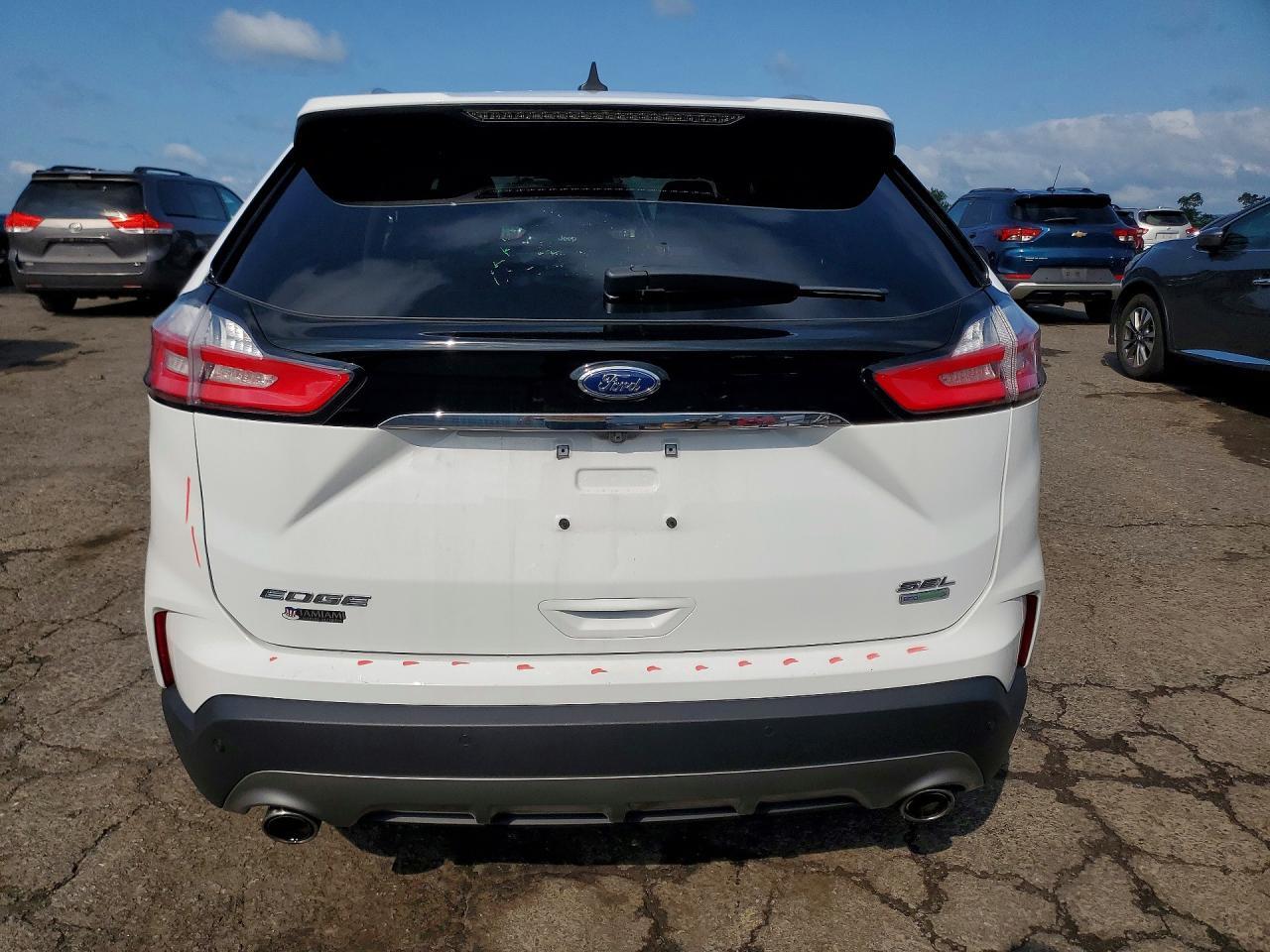 2020 Ford Edge Sel - Image 6