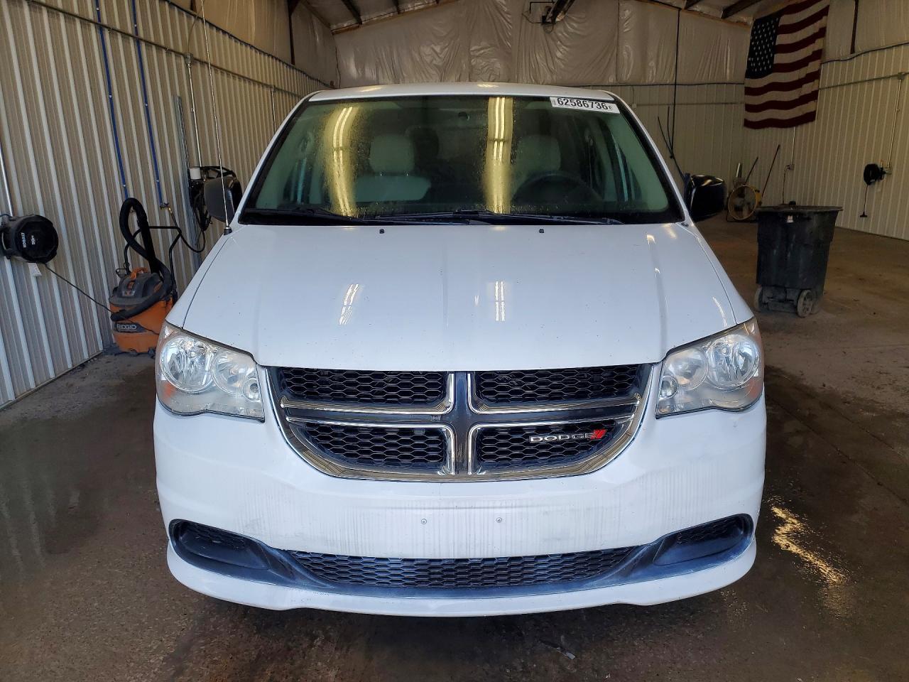 2014 Dodge Gr Caravan - Image 5