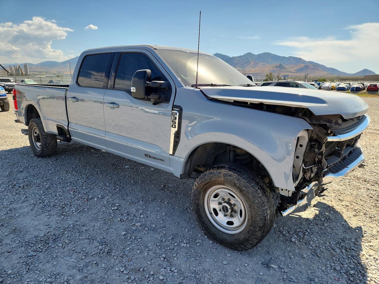 2025 Ford F350 Super Duty - Фото 4