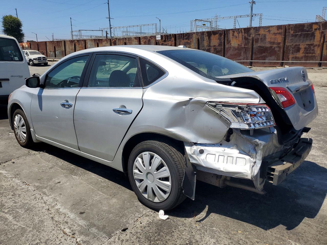 2015 Nissan Sentra Sv - Фото 2
