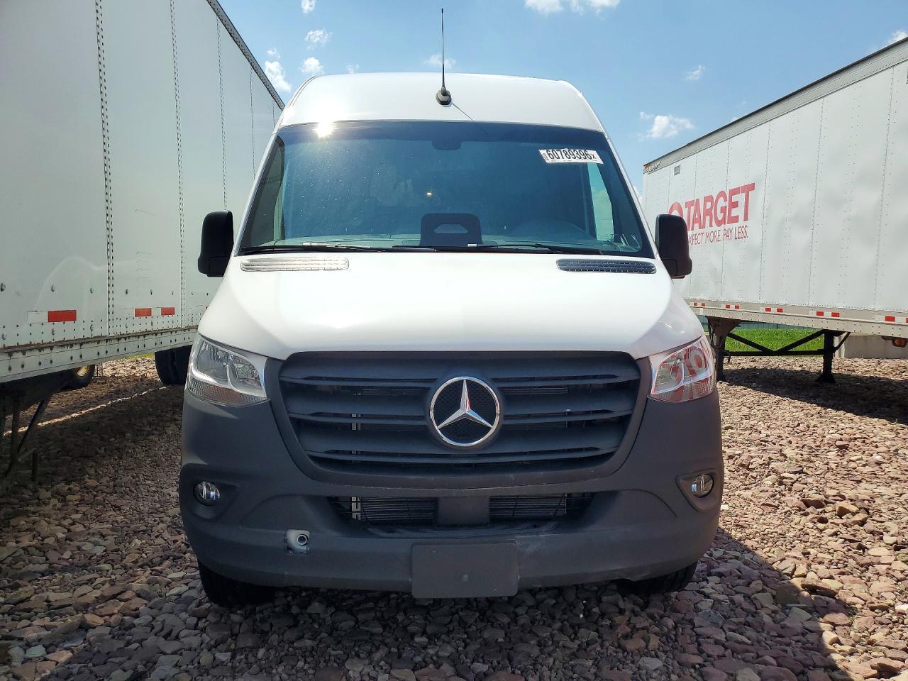 2025 Mercedes-Benz Sprinter 2500 - Фото 5
