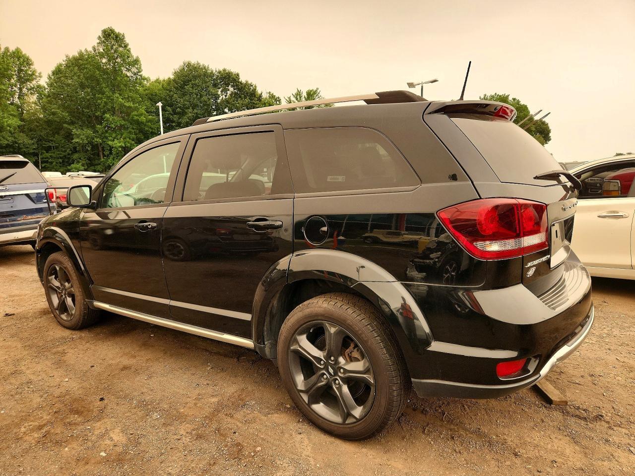2019 Dodge Journey Crossroad - Фото 2
