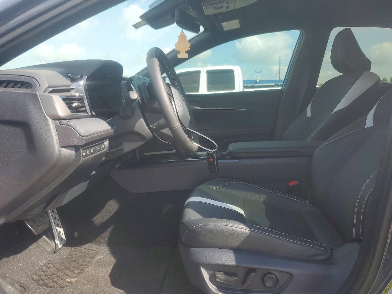 2026 Toyota Camry Se - Фото 7