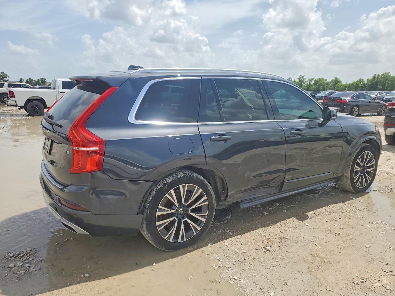 2021 Volvo Xc90 T5 Momentum - Фото 3