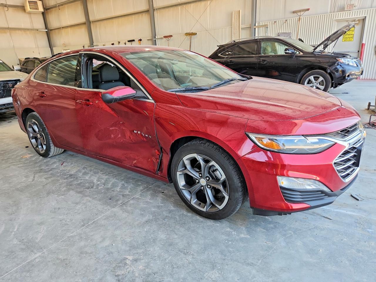 2021 Chevrolet Malibu Lt - Фото 4