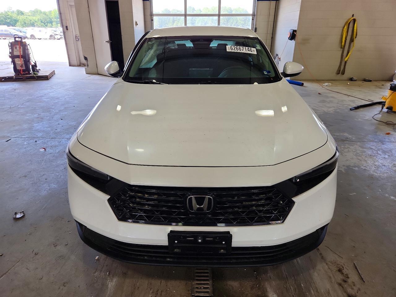 2025 Honda Accord Lx - Фото 5