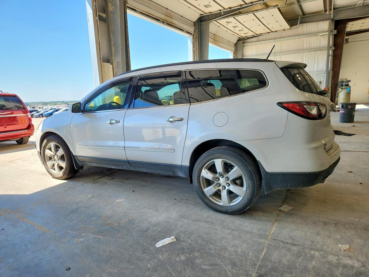 2016 Chevrolet Traverse Ltz - Фото 2