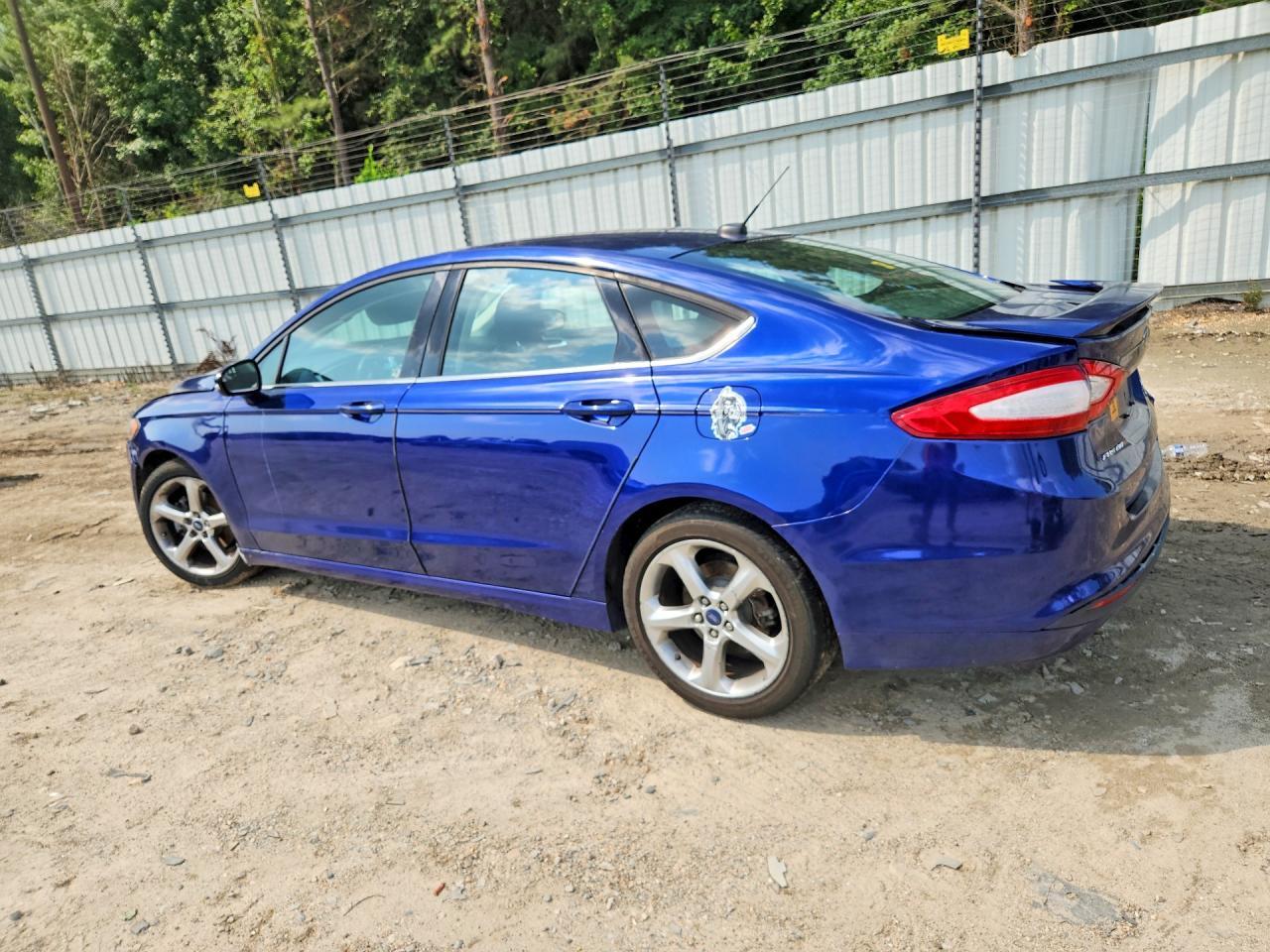 2013 Ford Fusion Se - Image 2