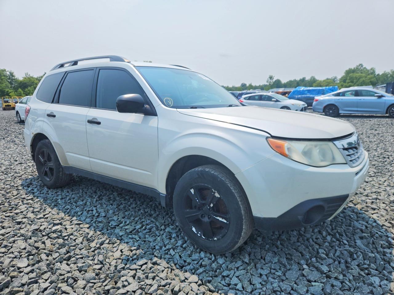 2011 Subaru Forester 2.5X - Фото 4