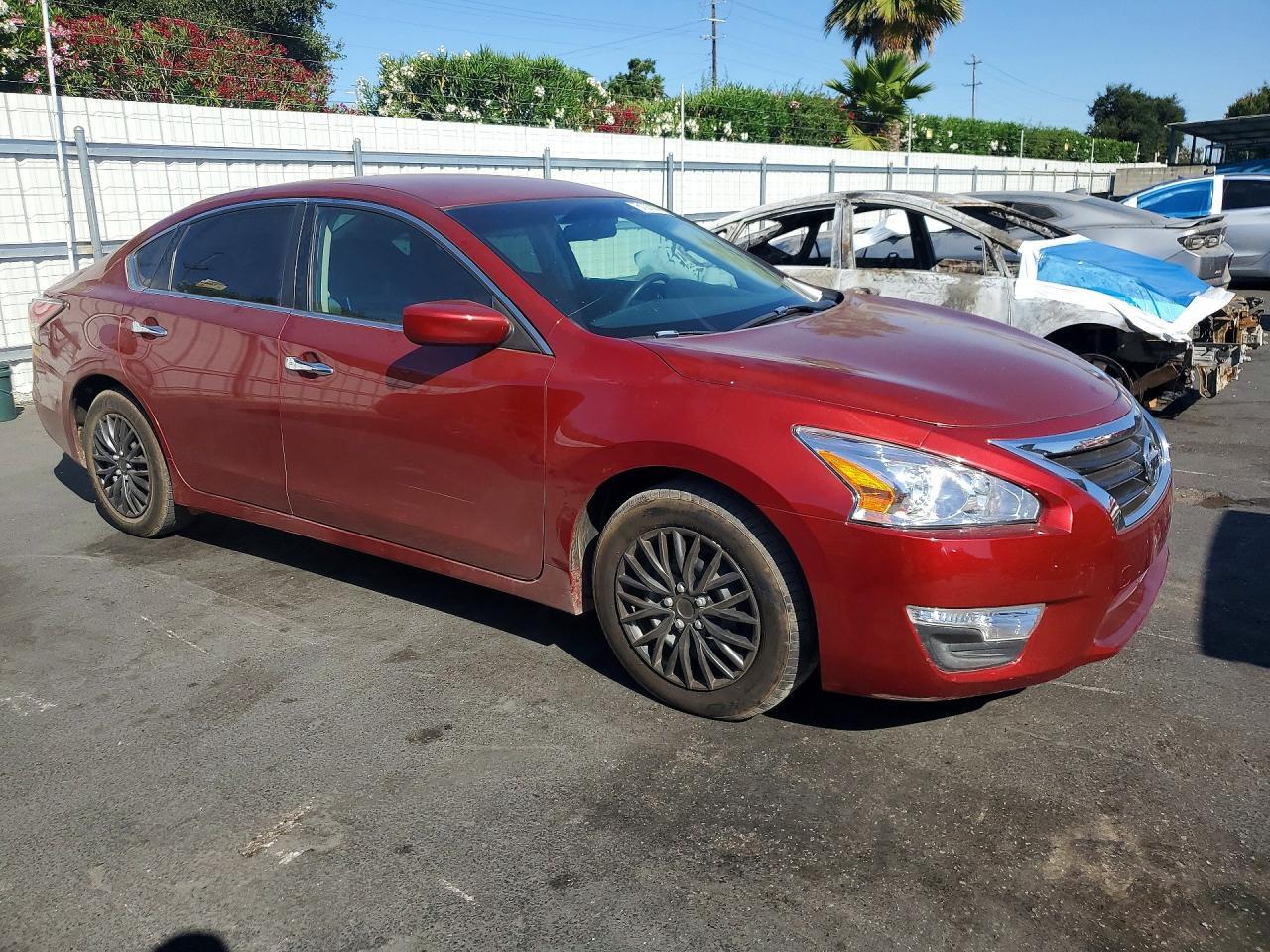 2014 Nissan Altima 2.5 S - Image 4