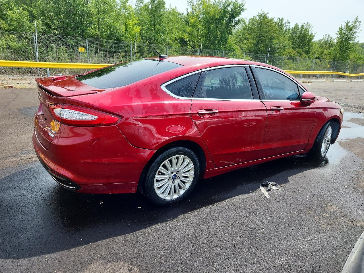 2016 Ford Fusion Titanium - Фото 3
