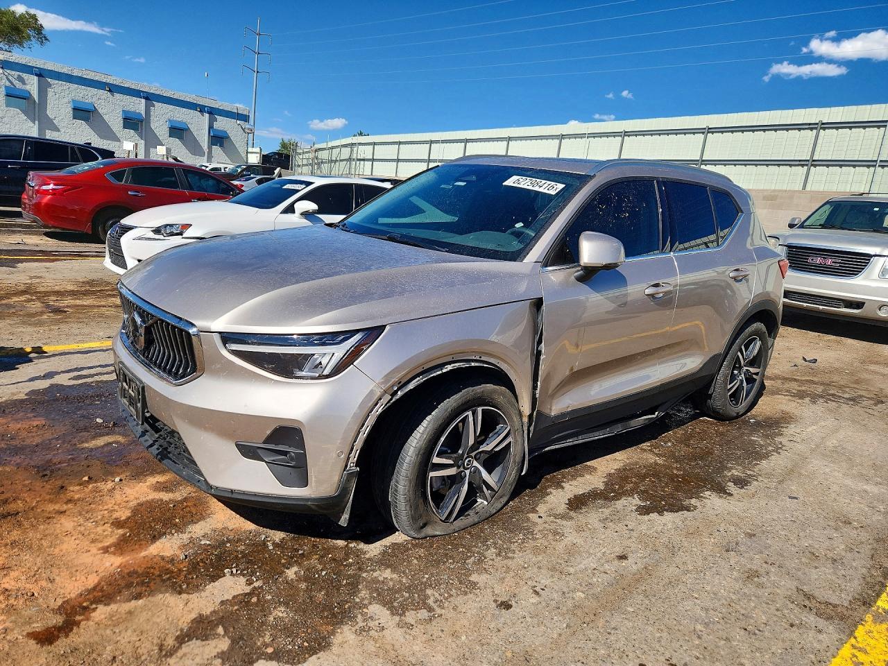 2023 Volvo Xc40 Plus