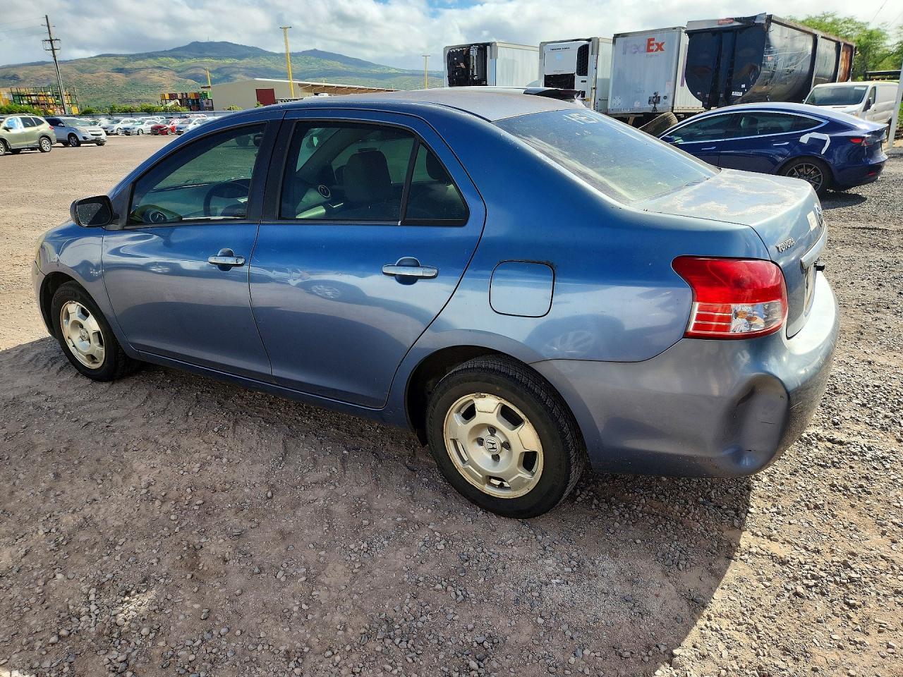2007 Toyota Yaris Base - Image 2